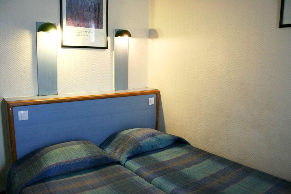 Hotel Amarys Simart Paris Exterior photo